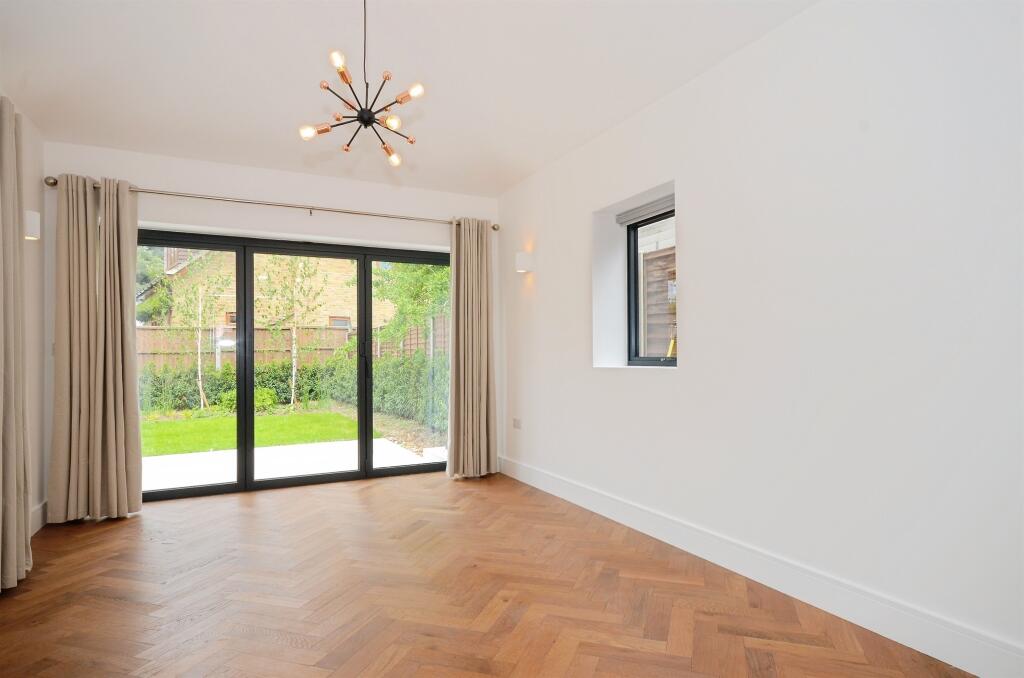 Additional image 13 of Wildwood Avenue, Bricket Wood, St. Albans