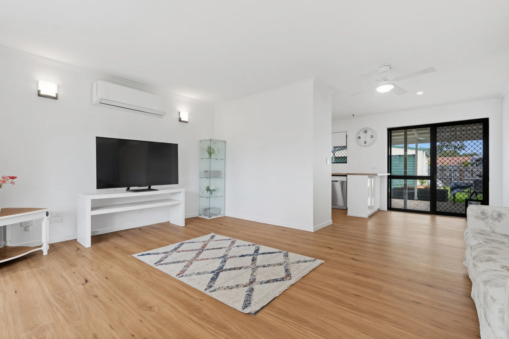 14 Biotite Street, Bethania QLD 4205 photo 3