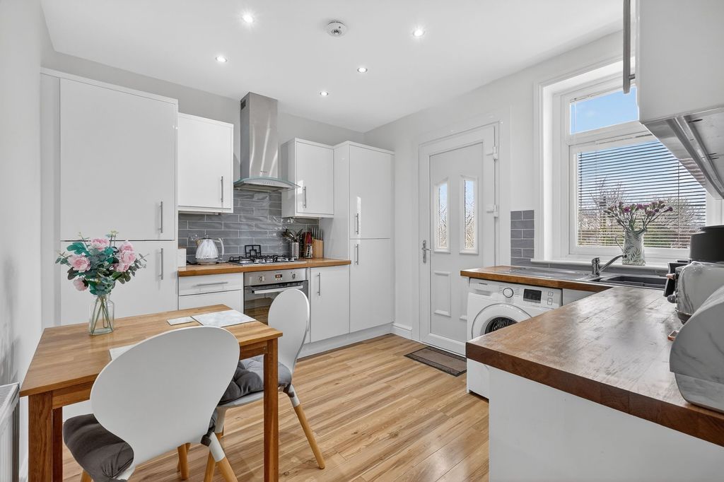 Additional image 9 of 2 bed flat for sale125 Brewland Street, Galston KA4