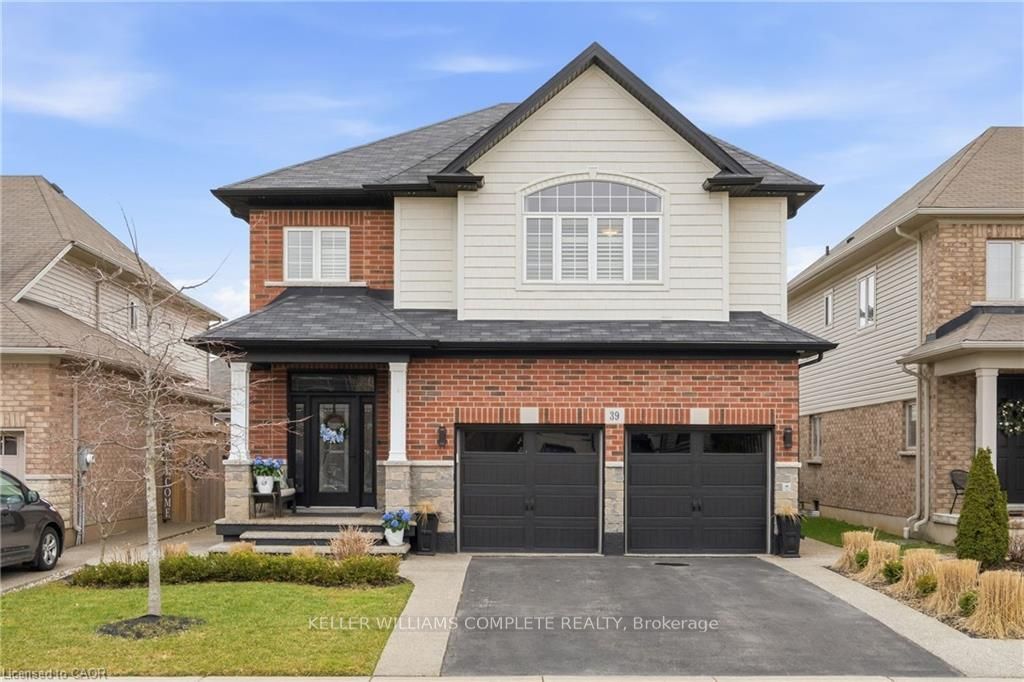39 Turi Drive, Hamilton, ON, L9B 0E2