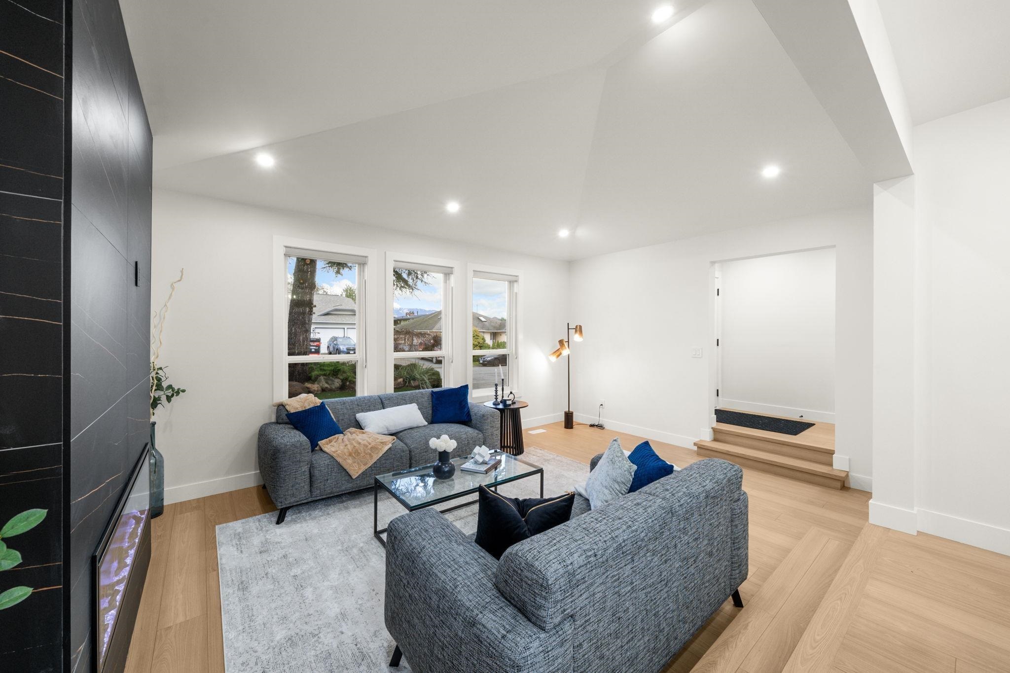 Additional image 4 of 2451 Grosvenor Place, Abbotsford, BC, V2S 6R5