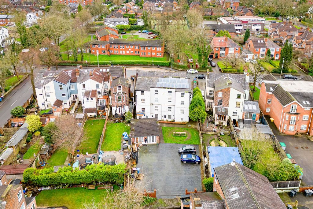 Additional image 24 of 33 bed property for saleMonton Road, Monton M30