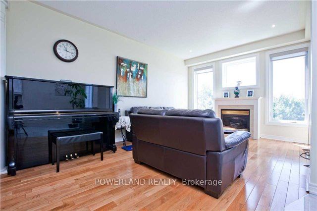 41 Coco Avenue, Richmond Hill, ON, L4S 2R6 photo 4