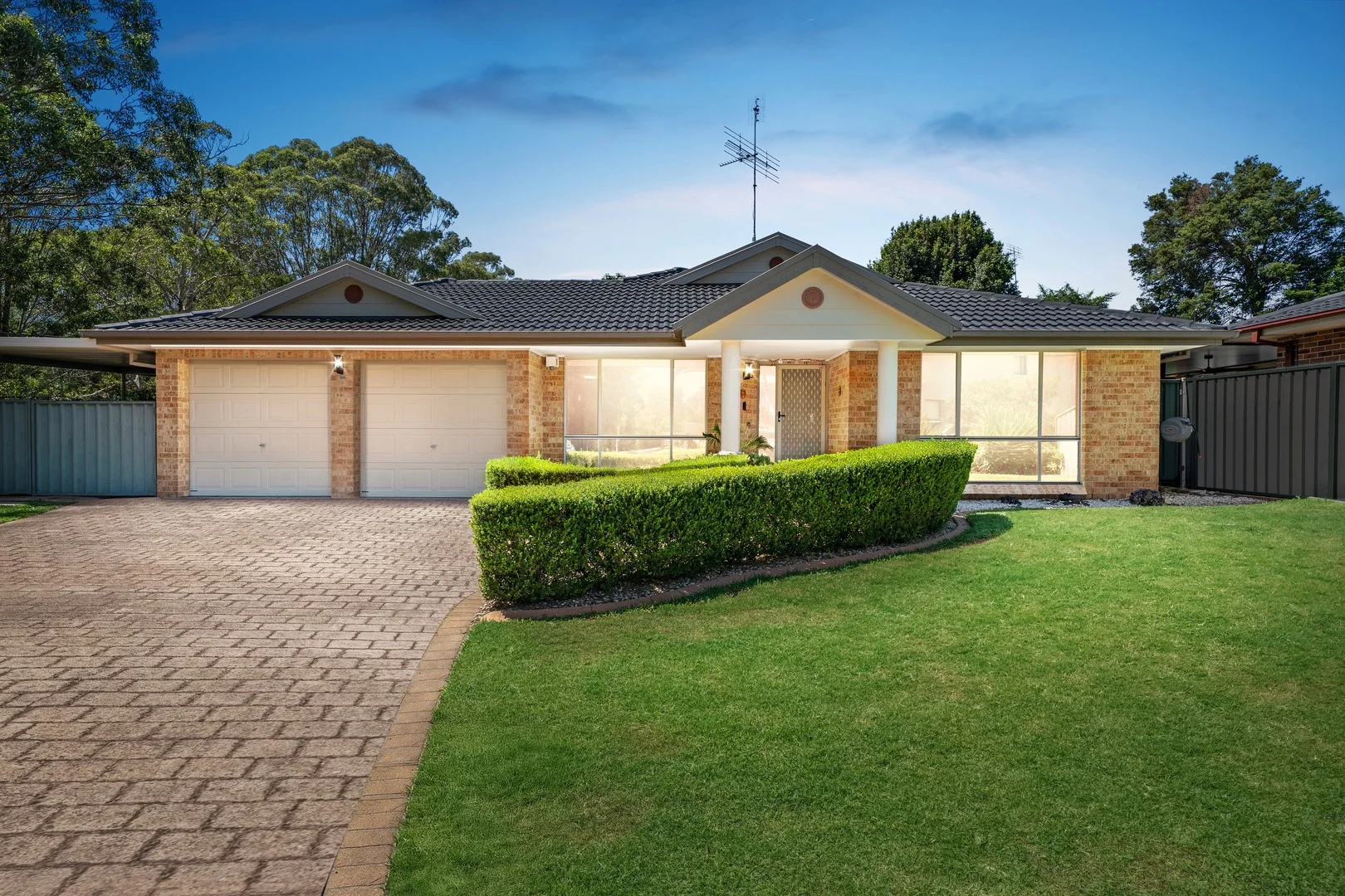 15 Begonia Court, Glenmore Park NSW 2745