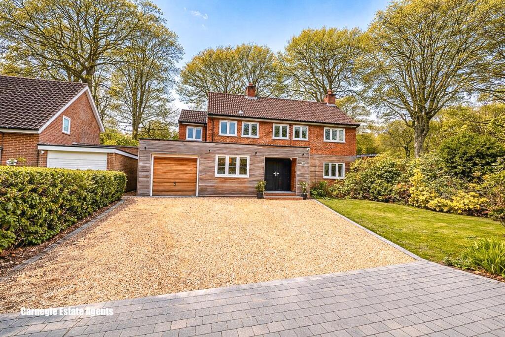 Roundwood Drive, Welwyn Garden City