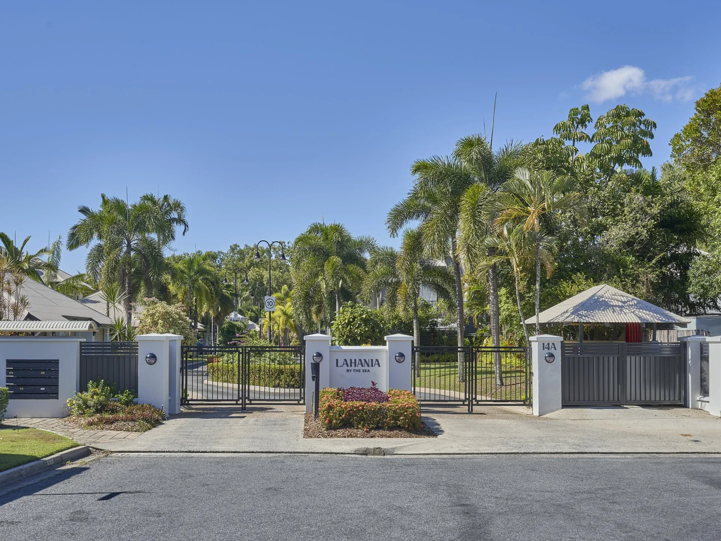 Additional image 34 of 11/5-7 Arlington Esplanade, Clifton Beach QLD 4879