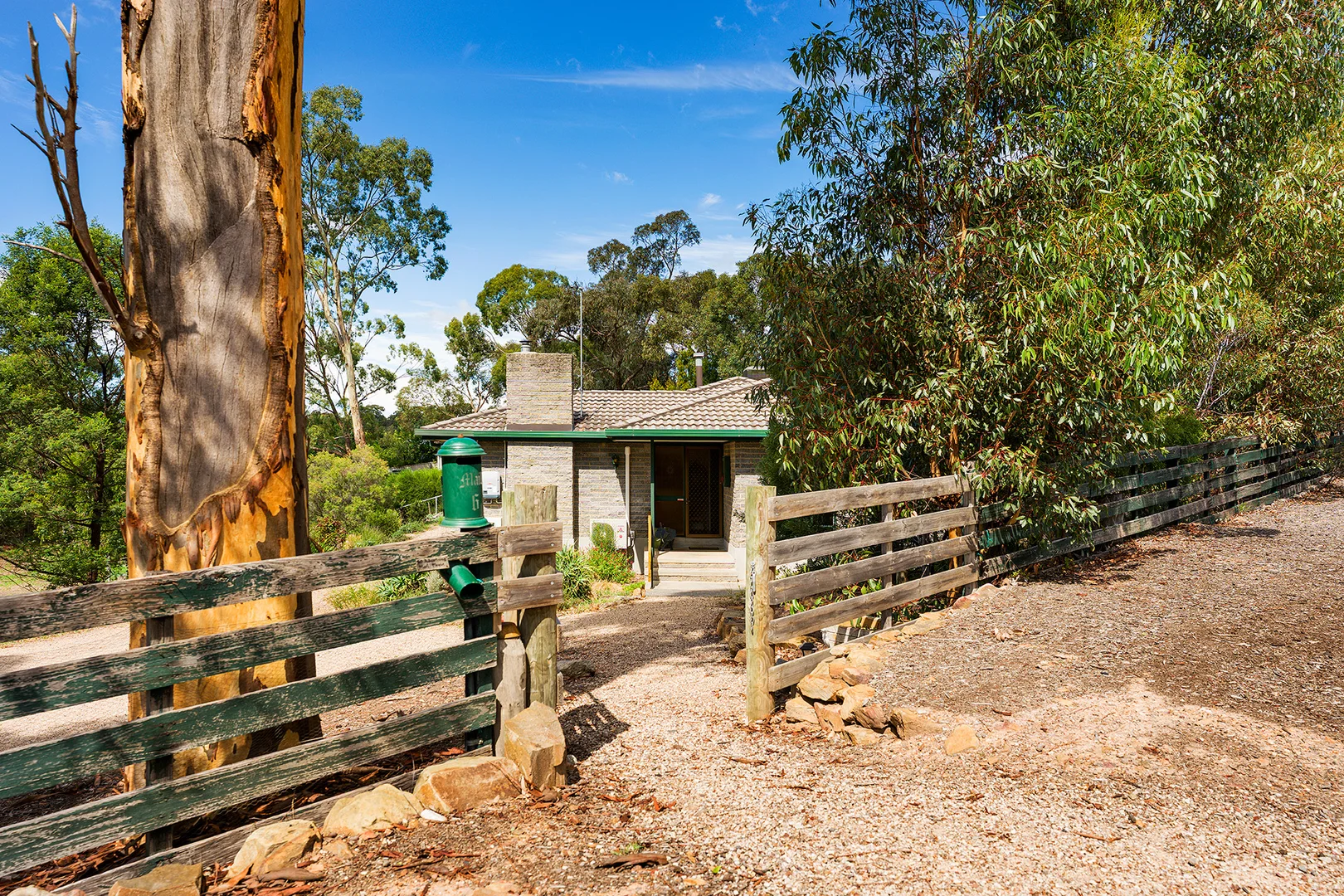 Additional image 20 of 6 McKendry Street, Castlemaine VIC 3450