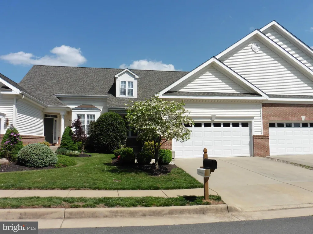 13905 Chelmsford Drive, Gainesville, VA 20155