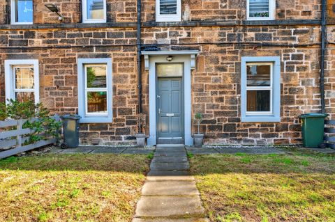 4 Chalmers Buildings, Edinburgh EH3