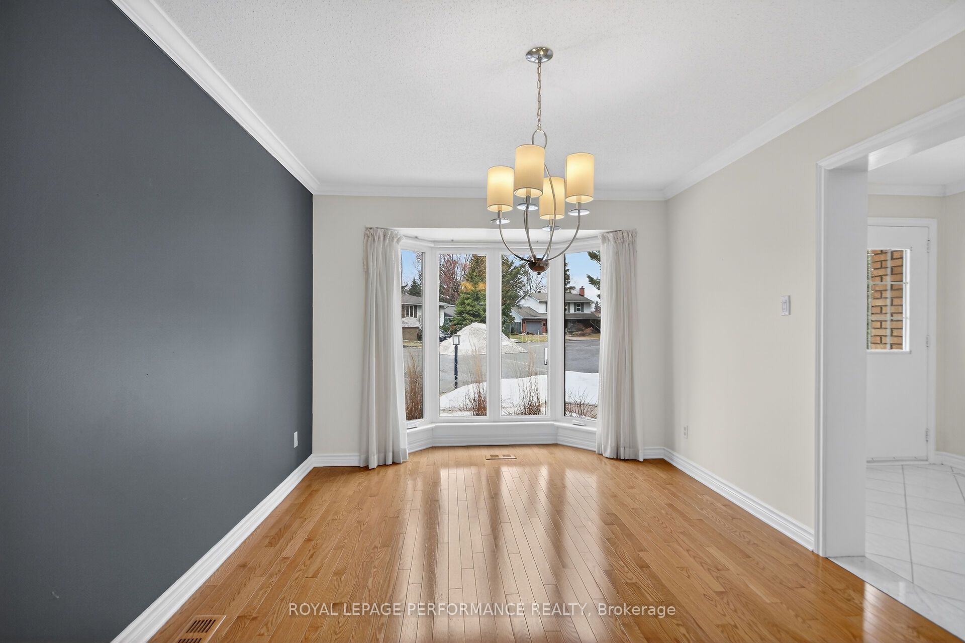 Additional image 6 of 15 Hallowell Court, Ottawa, ON, K2H 8N4
