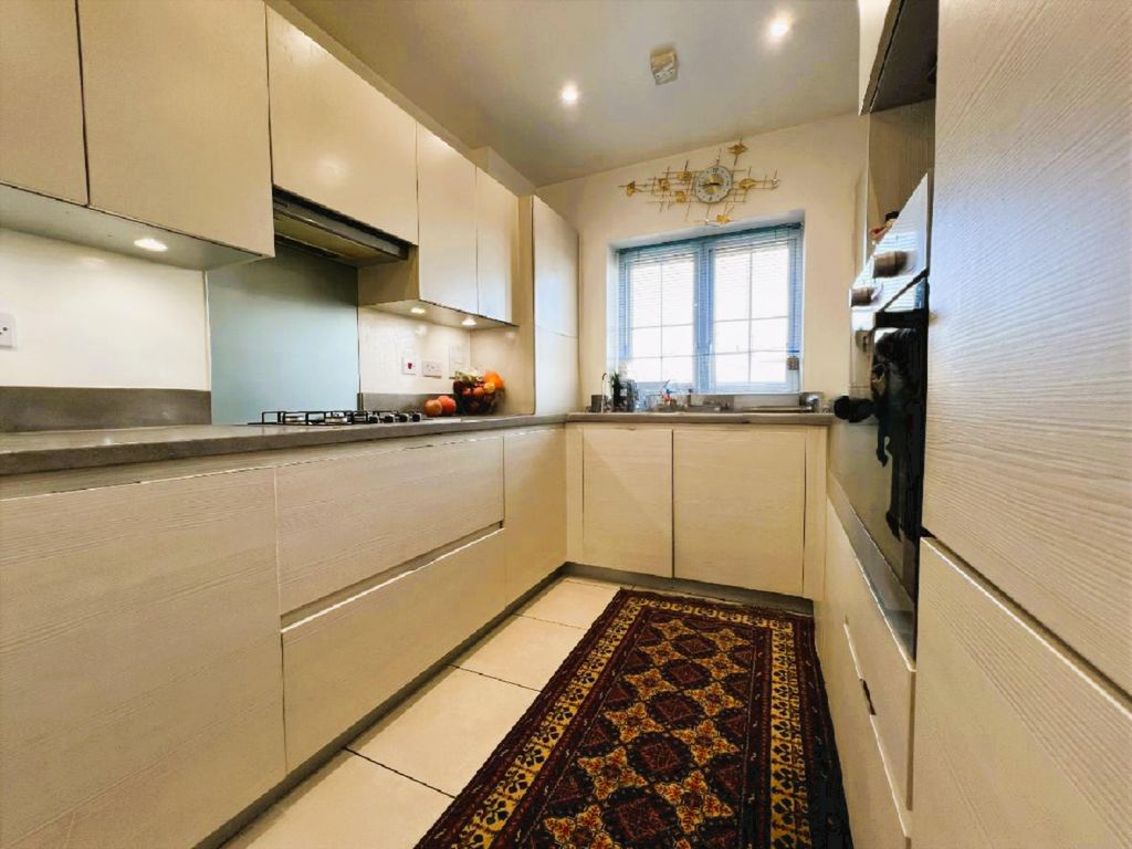 Additional image 4 of 3 bed end terrace house for saleFoxley Road, Slough SL2