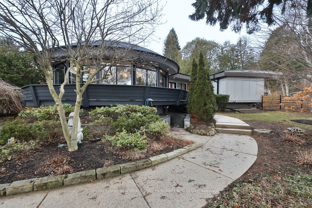 Additional image 2 of 1352 Nocturne Court, Mississauga, ON, L5H 2L8