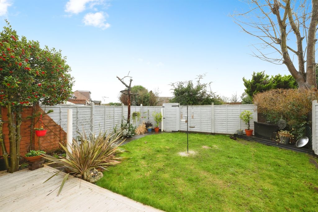 Additional image 3 of 1 bed flat for saleTudor Way, Hertford SG14