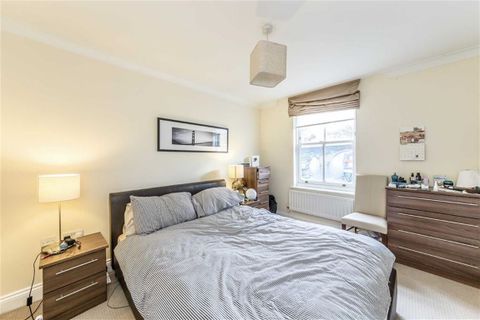 Spurgeon Street, London SE1