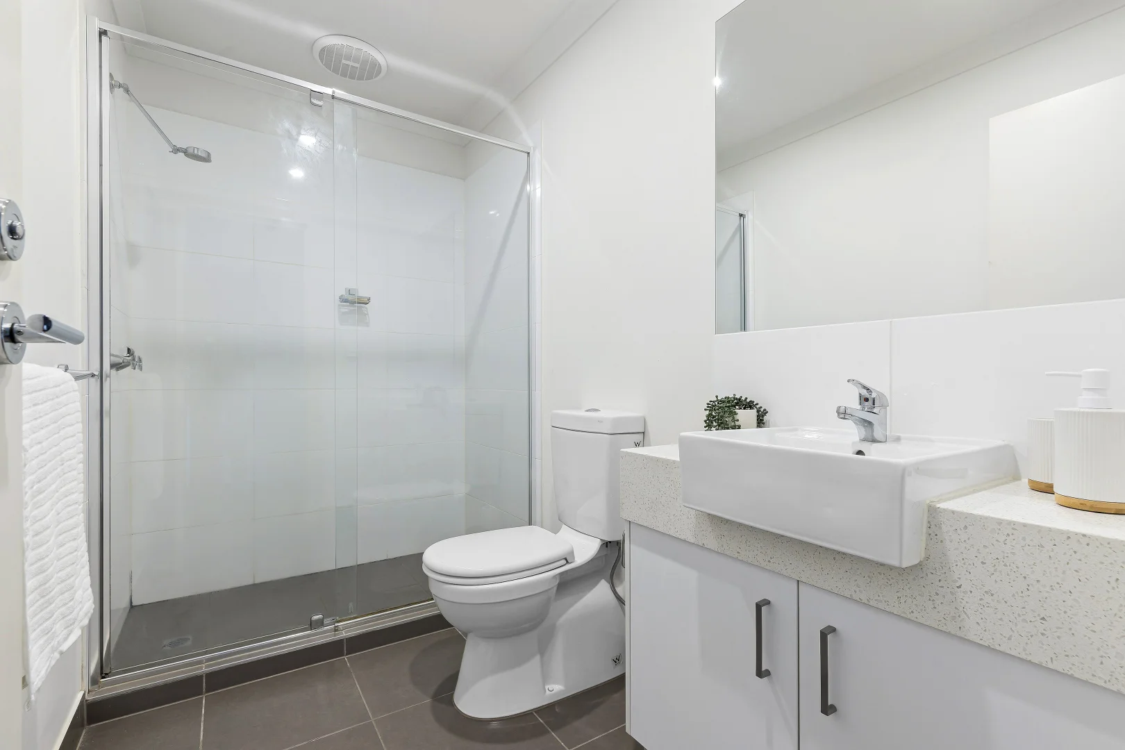 Additional image 12 of 1/5 Fawkner Road, Pascoe Vale VIC 3044