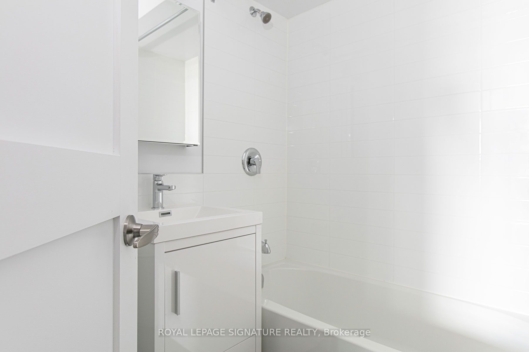 Additional image 6 of 401-990 Avenue Road, Toronto, ON, M5P 2K8