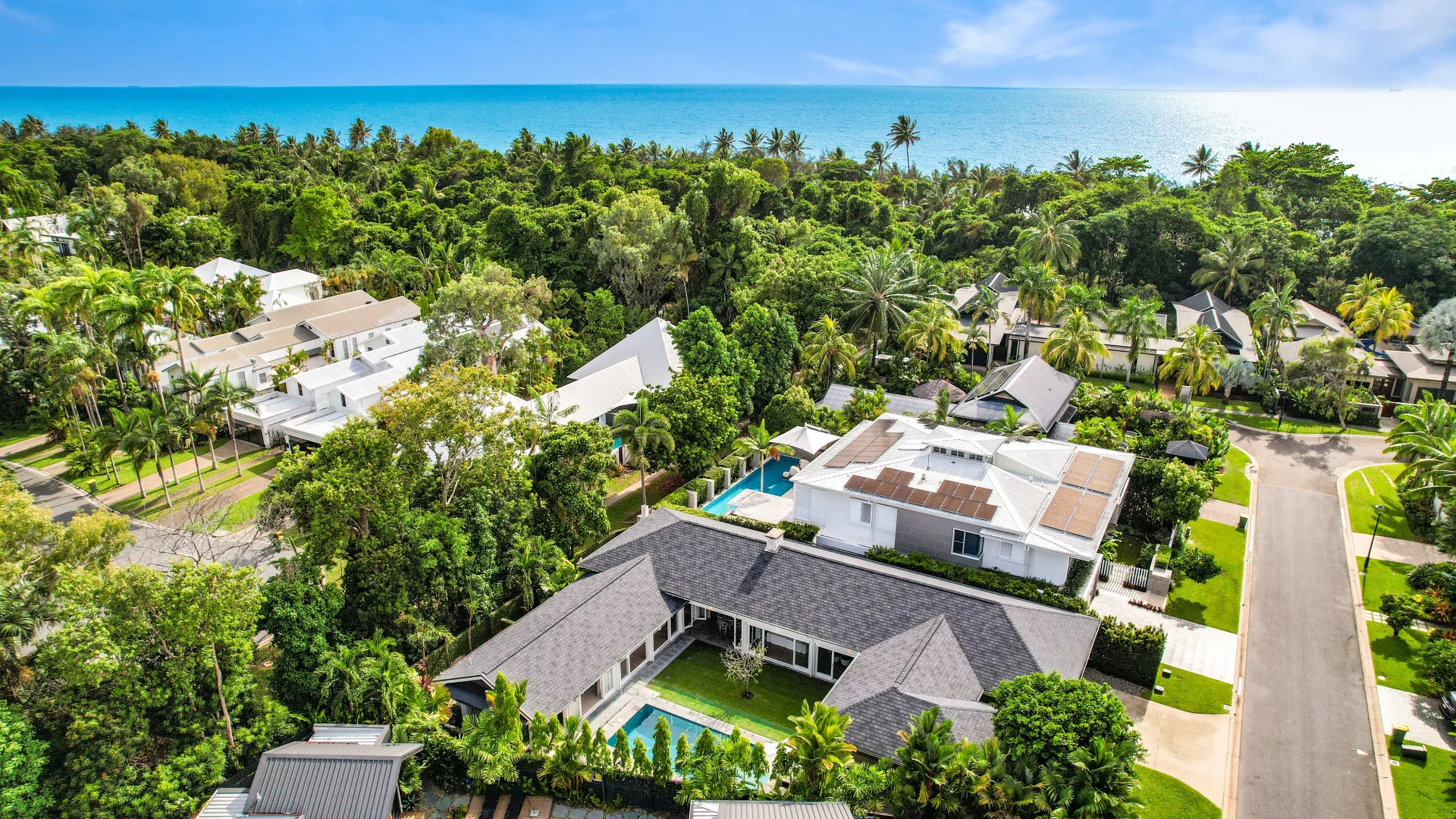 Additional image 24 of 45 Beachfront Mirage Drive, Port Douglas QLD 4877