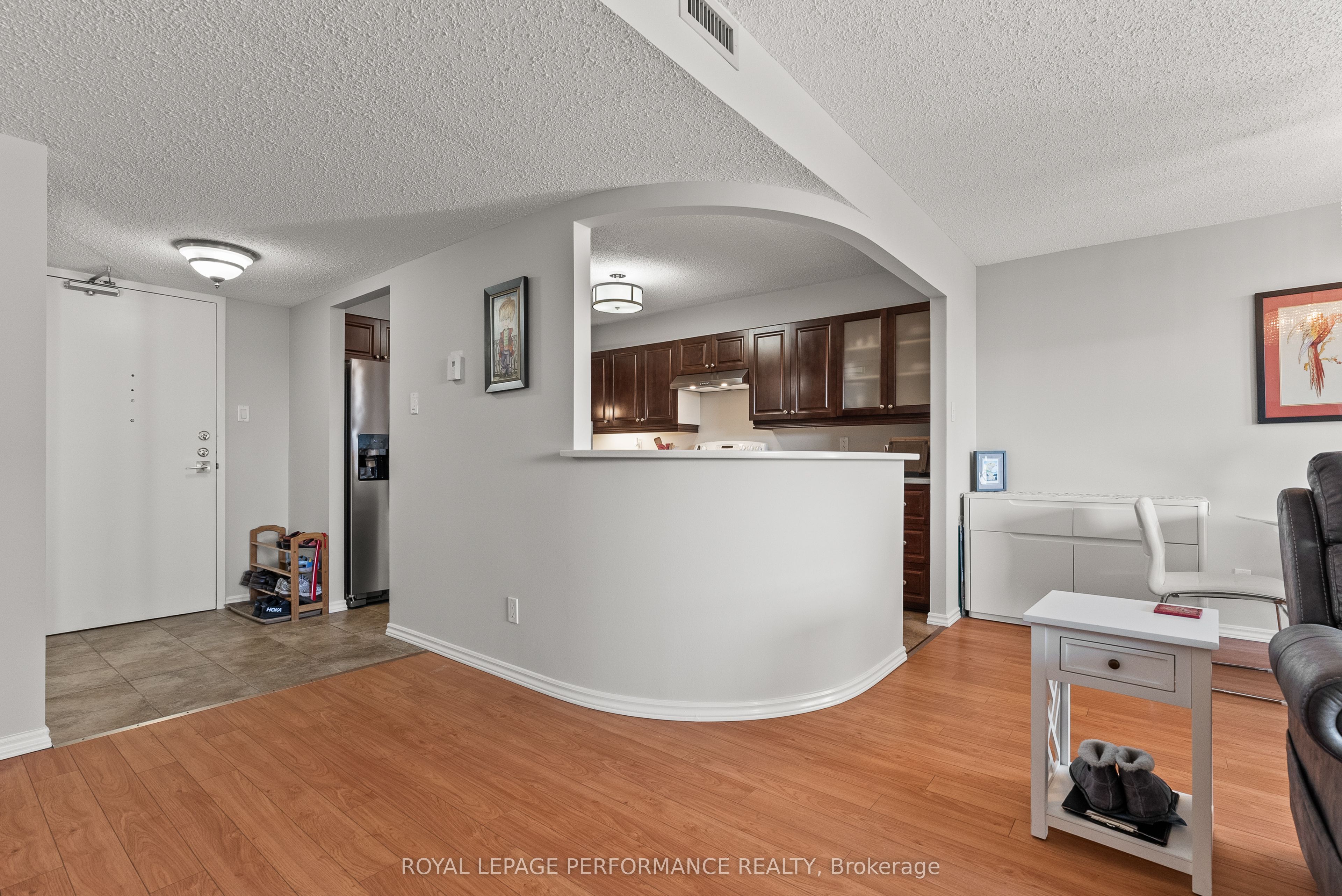 Additional image 6 of Unit #407-200 Lafontaine Avenue, Ottawa, ON, K1L 8K8