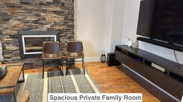 Additional image 6 of 1358 Beauty Bush Court, Mississauga, ON, L5V 1K4
