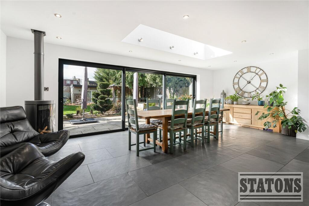 Additional image 4 of Upland Drive, Brookmans Park, Hatfield, Hertfordshire, AL9