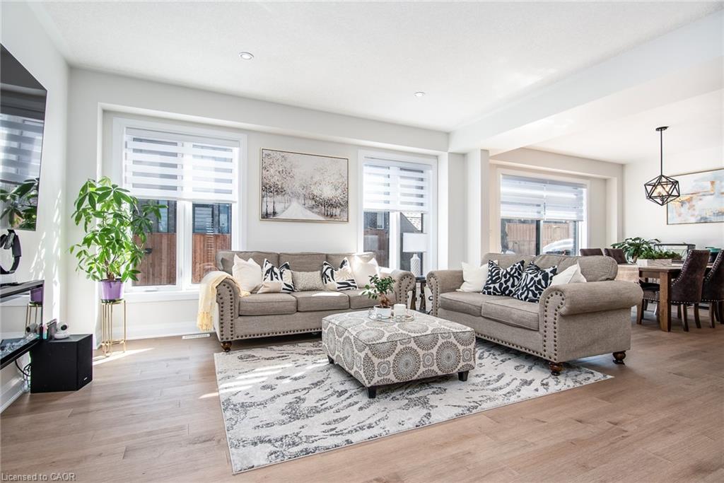 Additional image 6 of 351 Chokecherry Crescent, Waterloo, ON, N2V 0H1