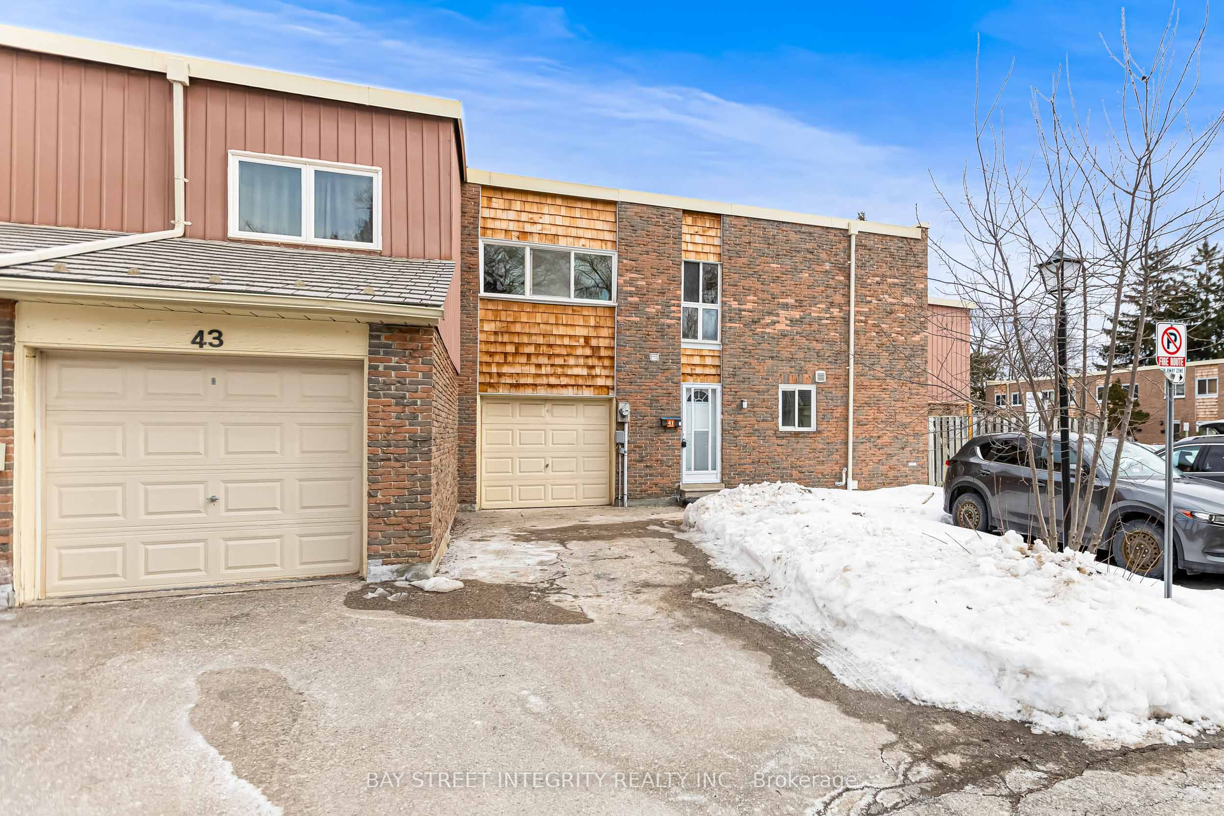 41 Elsa Vine Way, Toronto, ON, M2J 4H8
