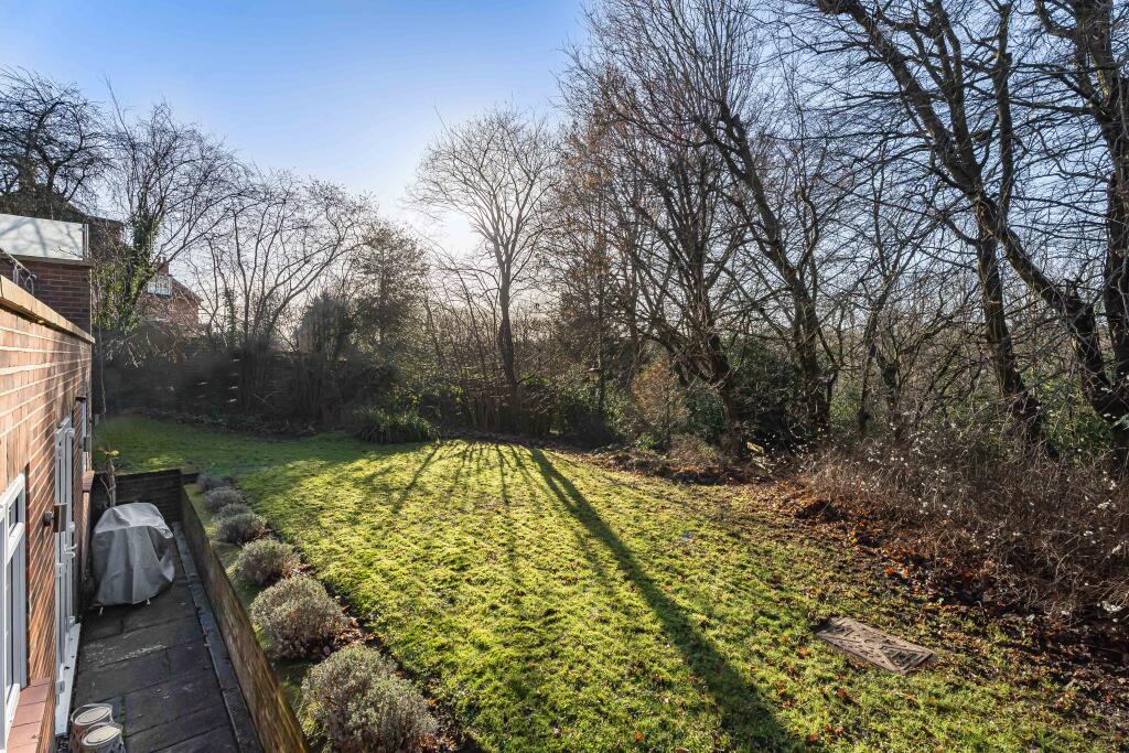 Additional image 35 of Hertford Road, Digswell, Welwyn, AL6