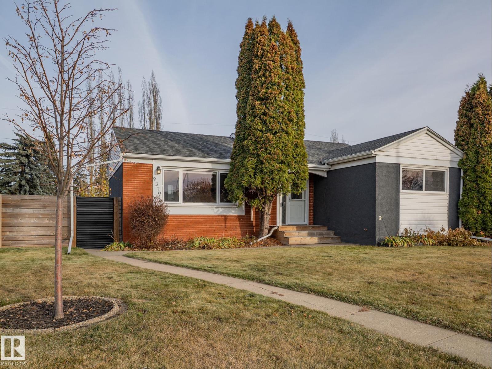 9319 Ottewell Road NW, Edmonton, AB, T6B2G4
