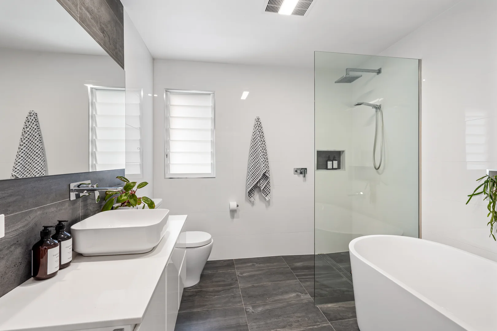 Additional image 12 of 100 Pitt Street, Teralba NSW 2284