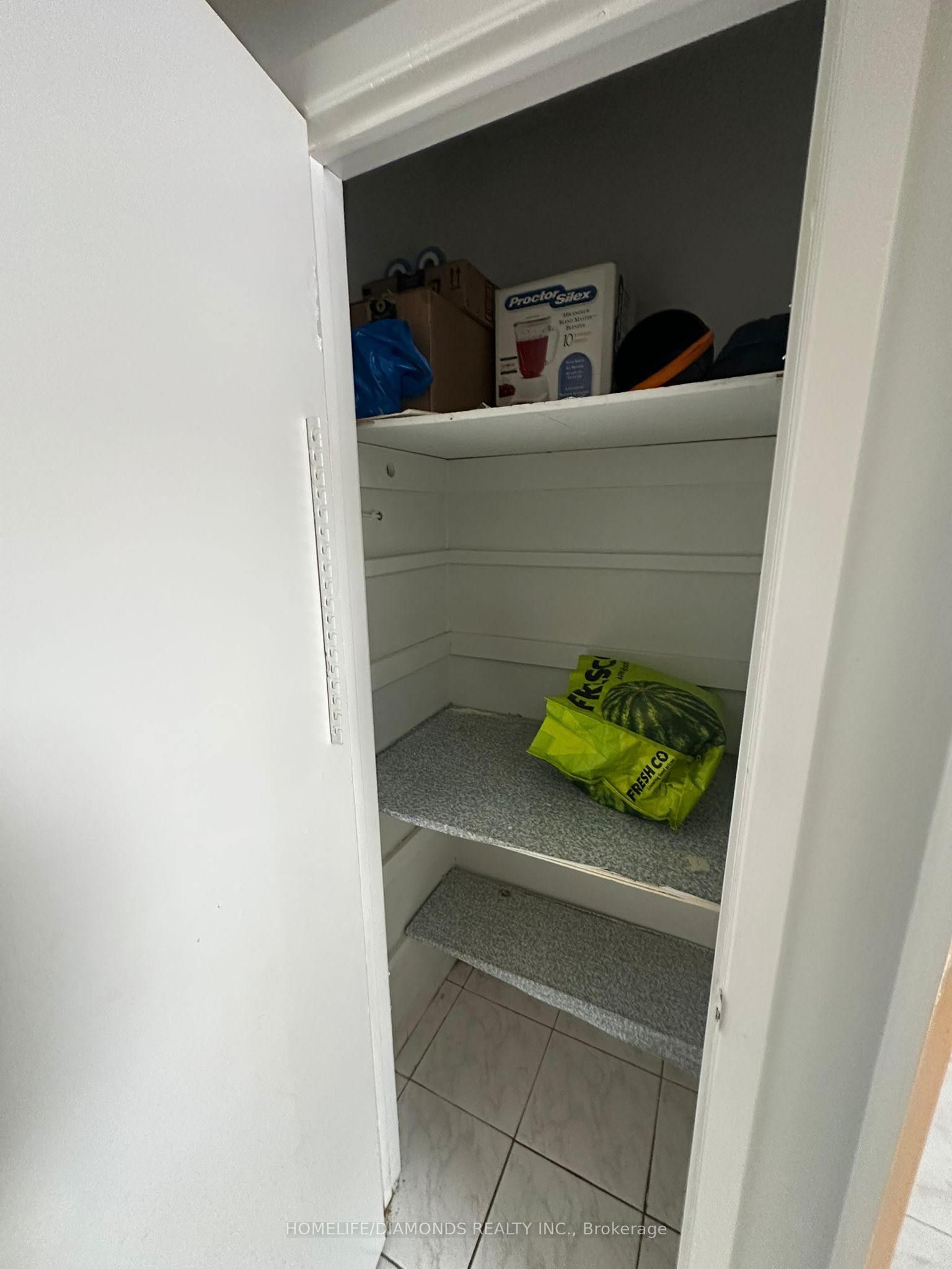 Additional image 5 of MAIN-3142 Purnell Court, Mississauga, ON, L4T 2J6
