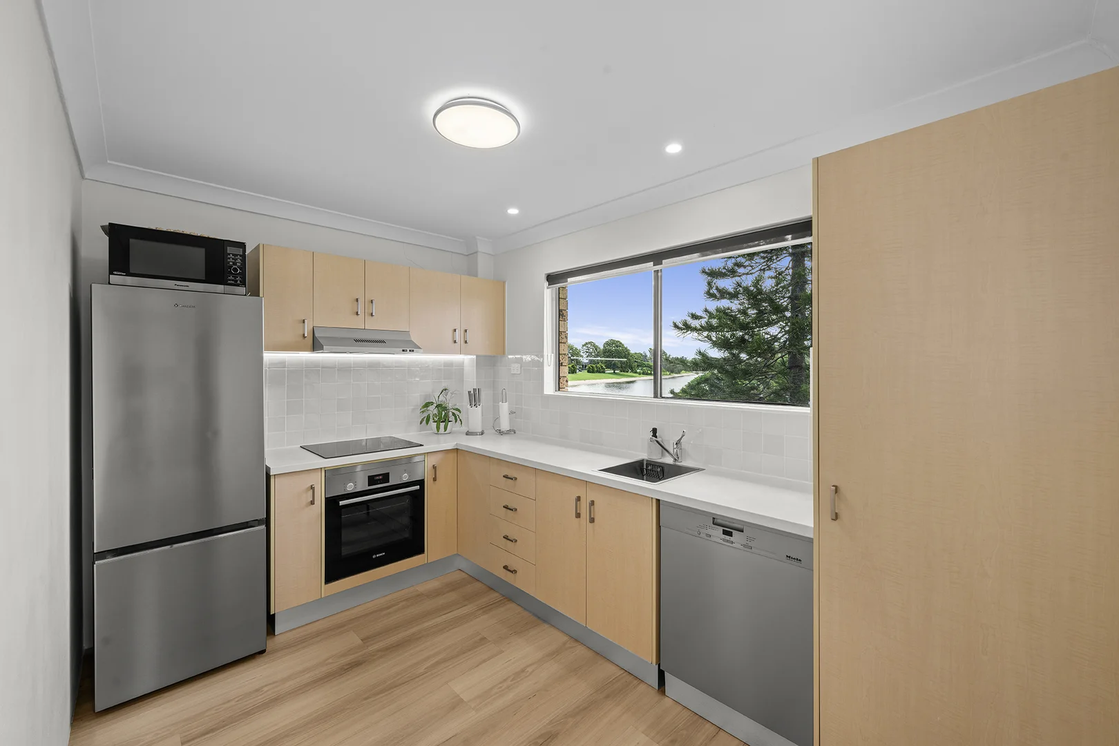Additional image 6 of 5/49 Karbunya Street, Mermaid Waters QLD 4218