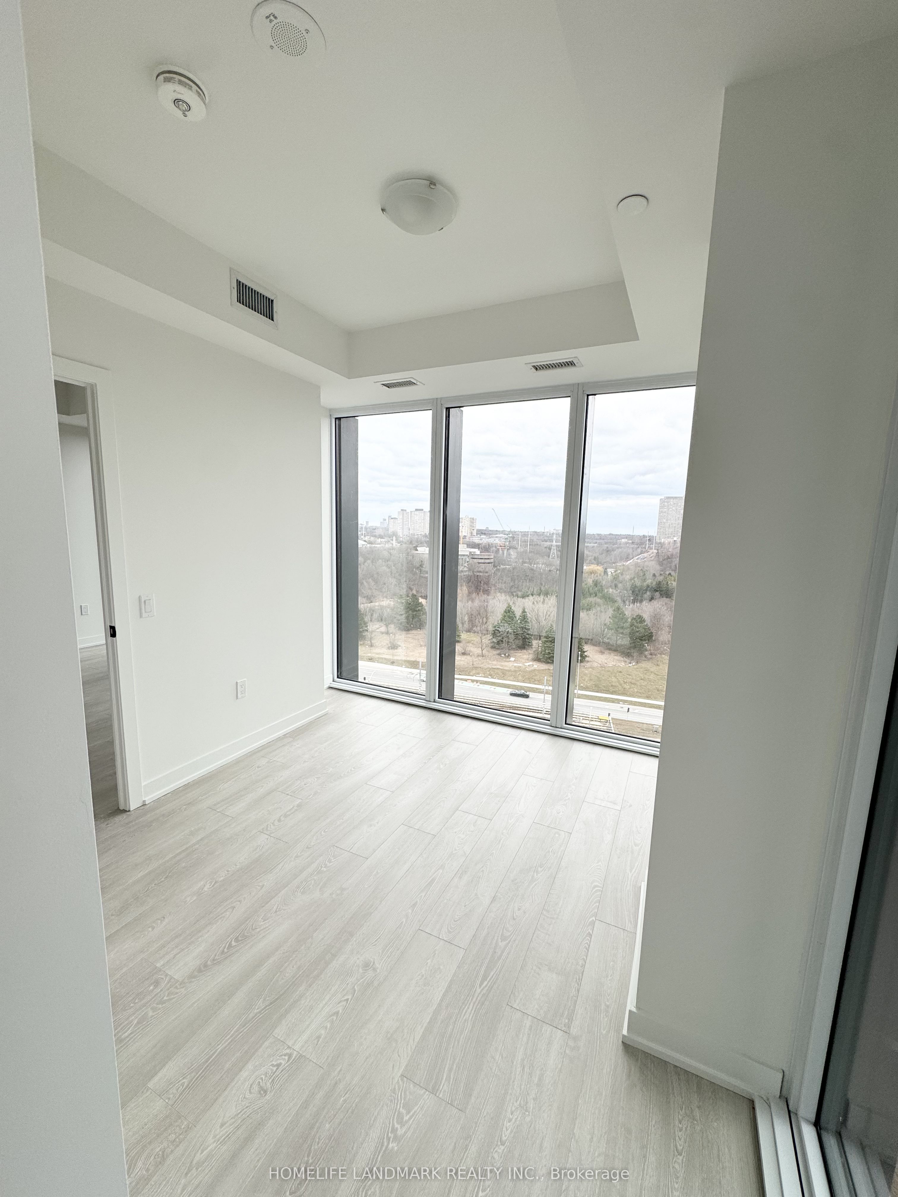 Additional image 6 of 1010-5 Quarrington Lane, Toronto, ON, M3C 0S5