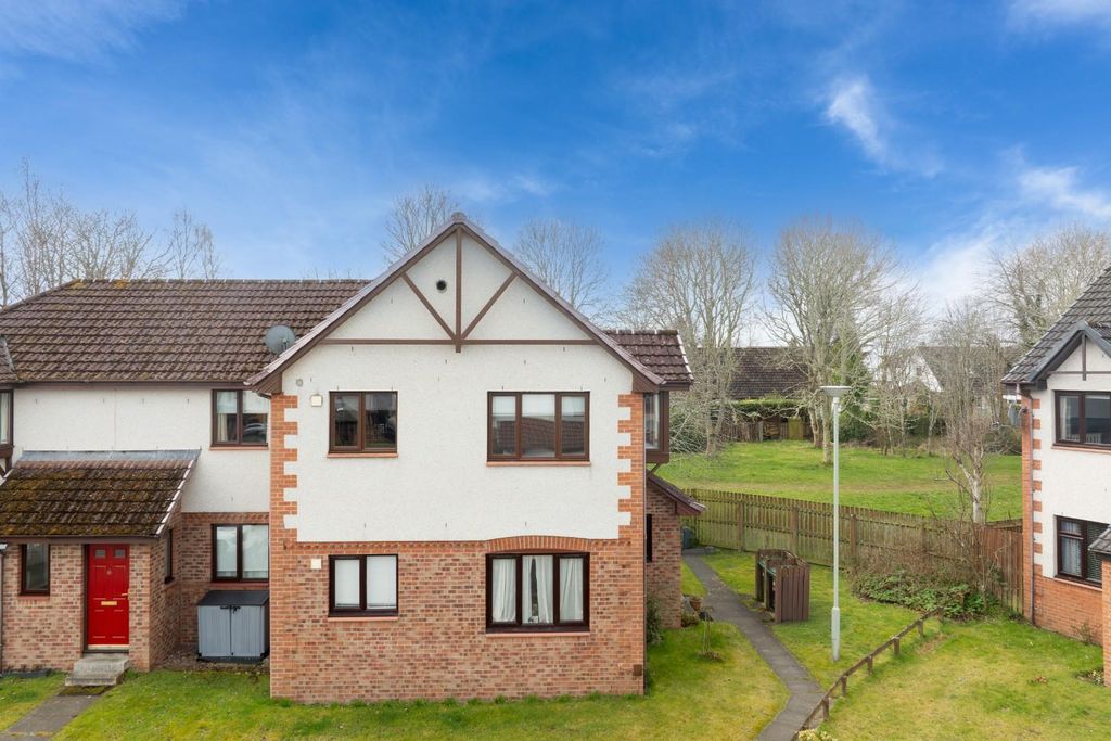 Additional image 8 of 2 bed flat for sale27 Stratherrick Gardens, Inverness IV2