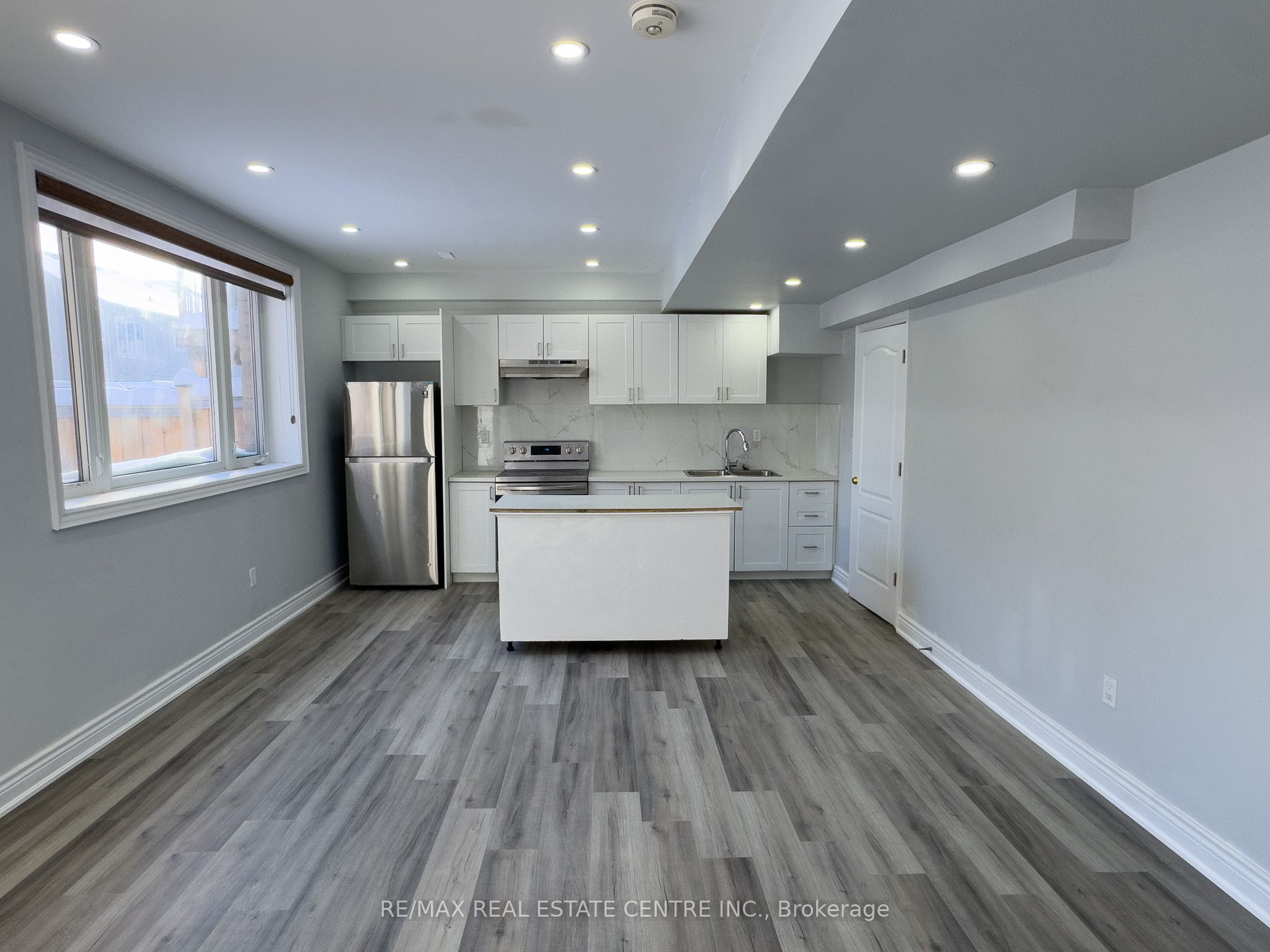 45 Ritchie Drive, East Luther Grand Valley, ON, L9W 6W4