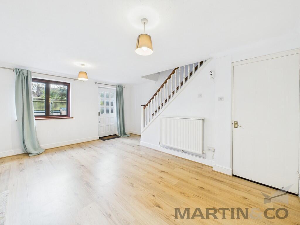 Edmond Beaufort Drive, St Albans photo 4