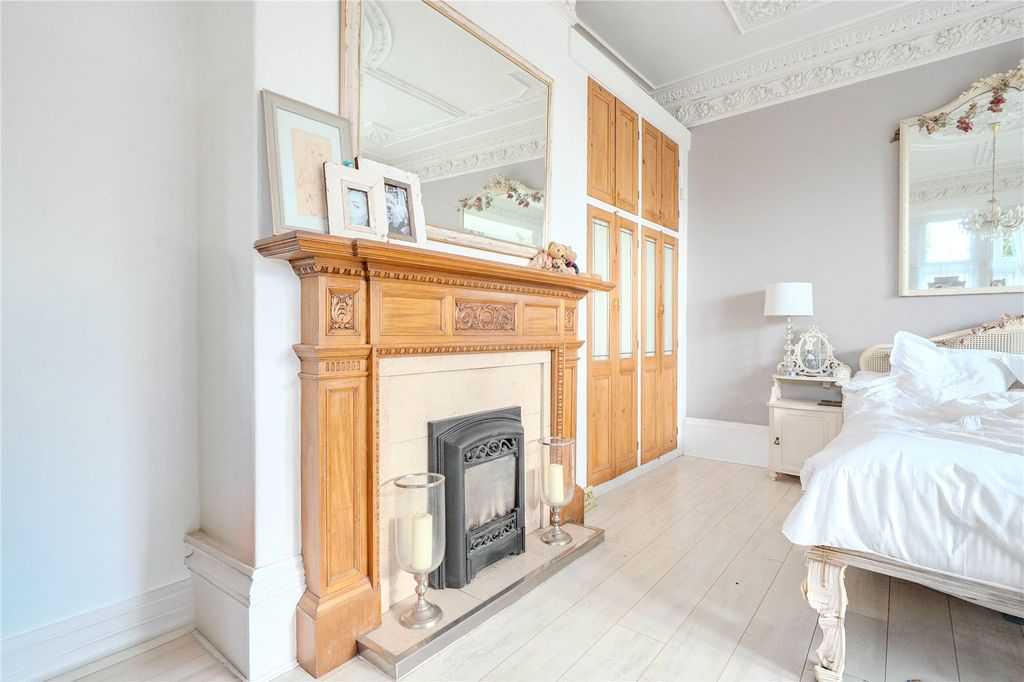 Additional image 13 of 3 bed flat for saleOaklea Hall Close, Adel, Leeds, West Yorkshire LS16