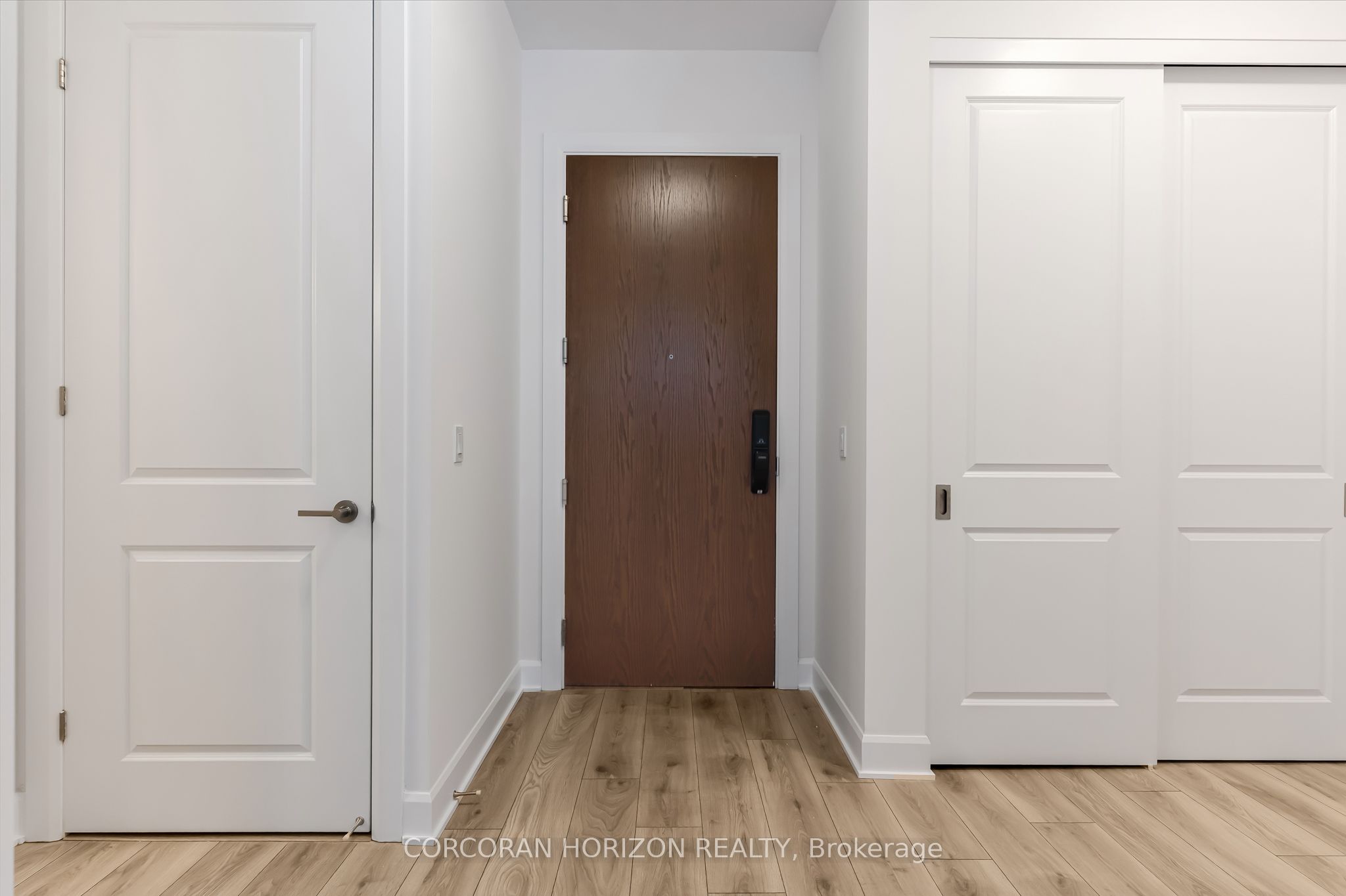 Additional image 3 of 121-3240 William Coltson Avenue, Oakville, ON, L6H 8C8