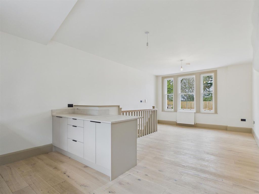 Additional image 13 of 1 bed flat for saleGreat Malvern, Malvern WR14