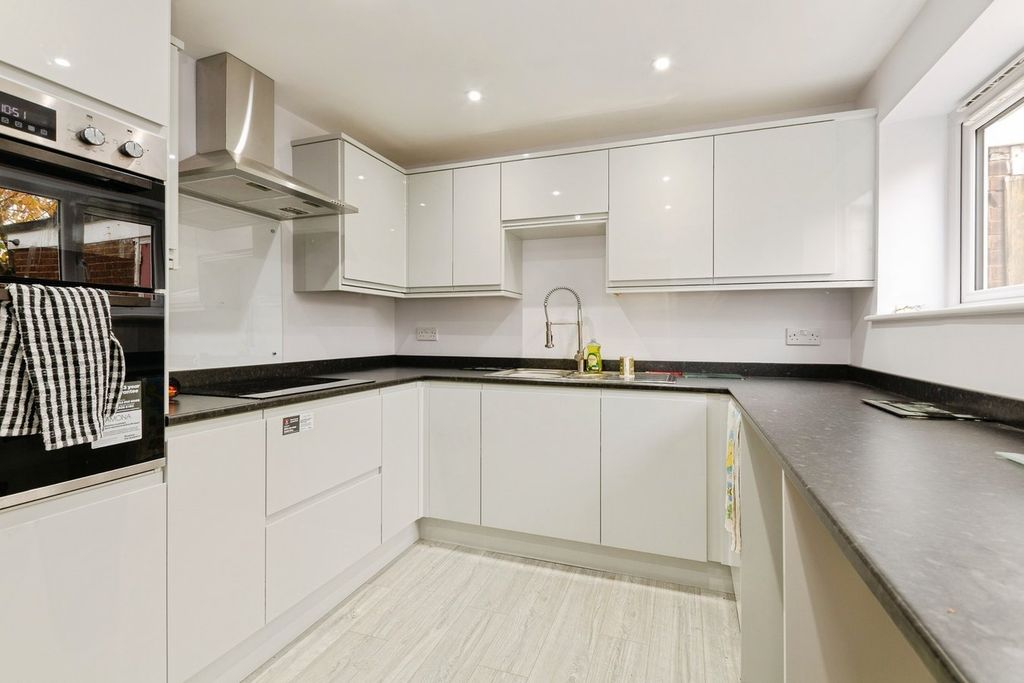 Additional image 6 of 4 bed detached house for salePennine Road, Horwich, Bolton BL6