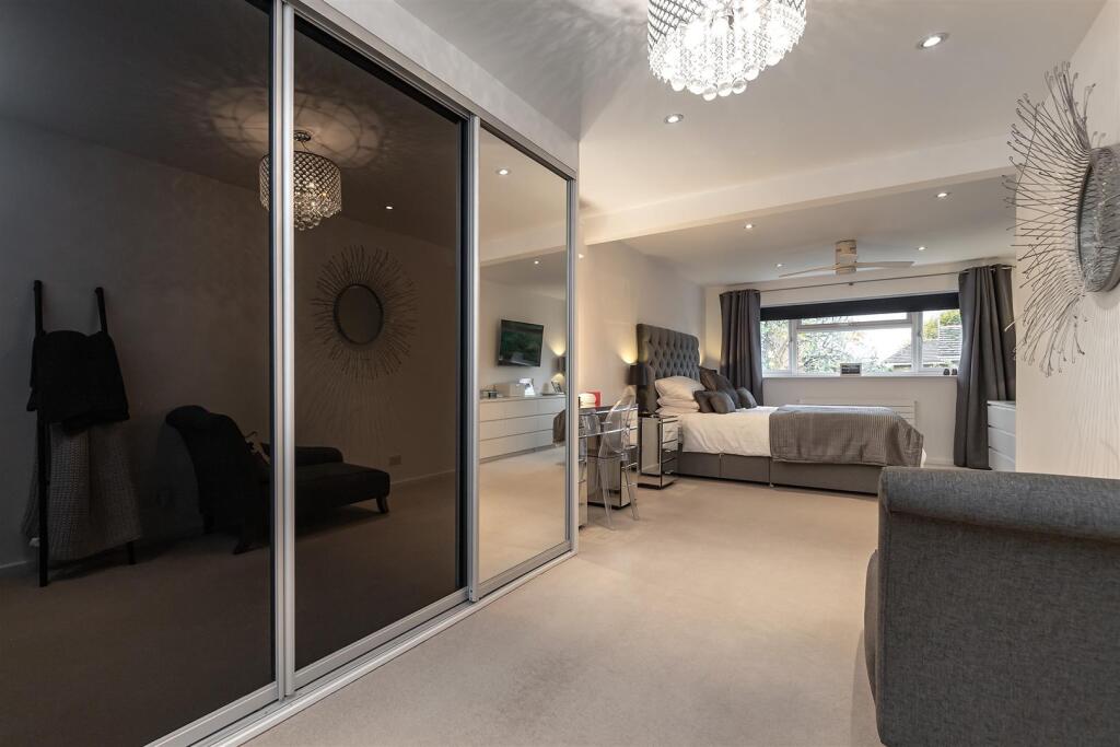 Additional image 19 of Ash Grove, Wheathampstead, St. Albans