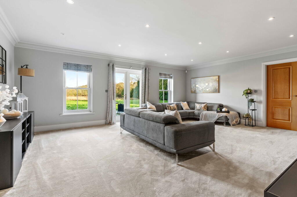 Additional image 12 of Pottersheath Road, Welwyn, AL6 9SY