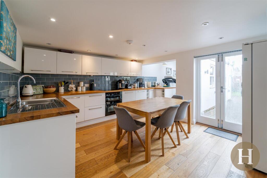 Clarence Road, Harborne, Birmingham, B17 photo 2