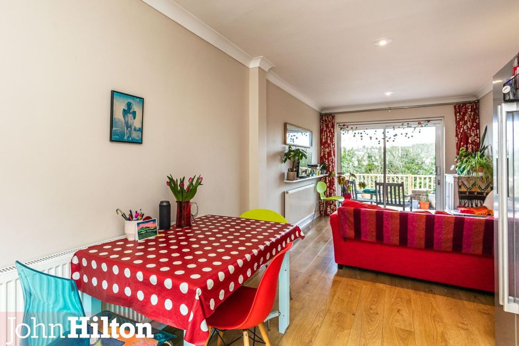 Additional image 13 of 3 bed semi-detached house for saleJevington Drive, Brighton BN2