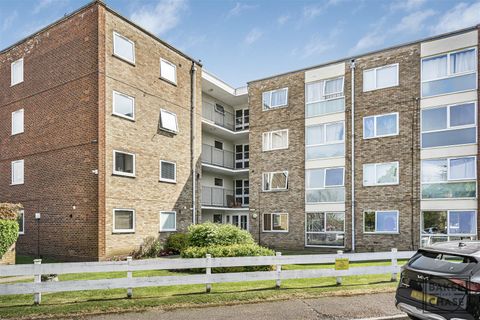 Hansart Way, The Ridgeway, Enfield EN2