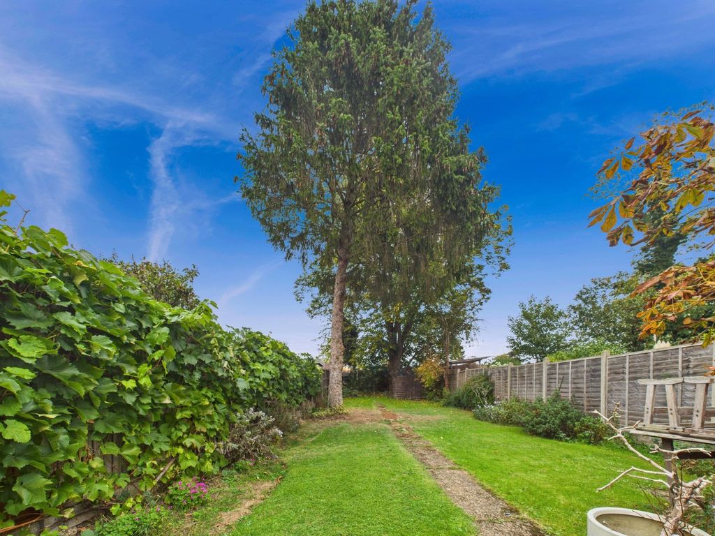 Additional image 2 of 3 bed semi-detached house for saleAshbrook Road, Old Windsor, Berkshire SL4