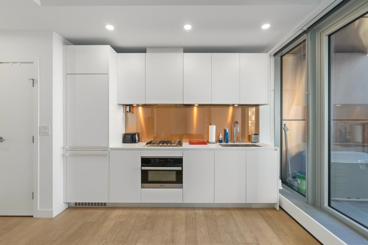 Additional image 3 of 703-1480 Howe Street, Vancouver, BC, V6Z 0G5