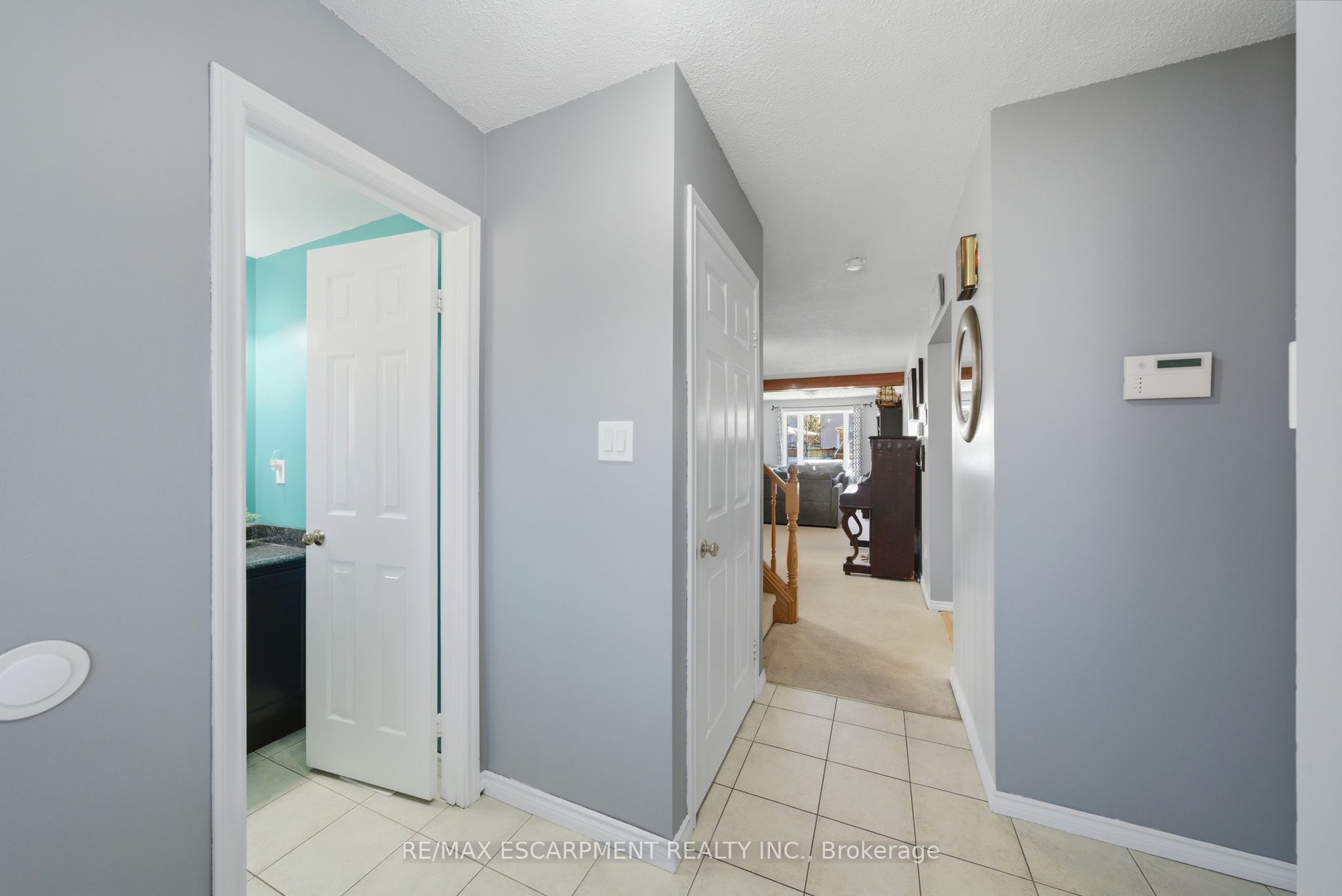 Additional image 3 of 15 Finch Place, Hamilton, ON, L9A 5C2