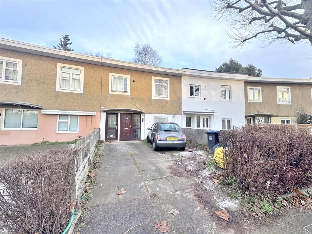 Furzen Crescent, Hatfield