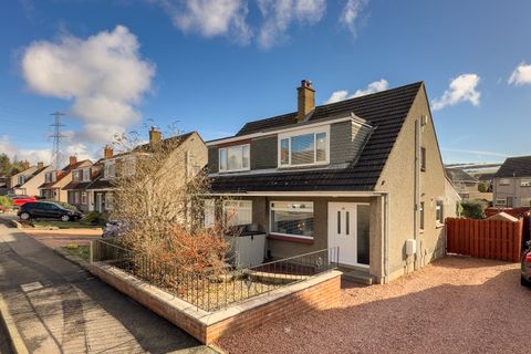 96 Muir Wood Road, Currie EH14