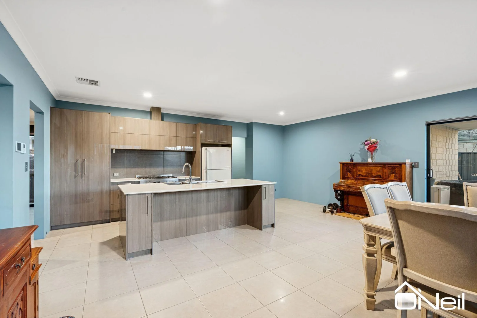 Additional image 6 of 25 Dynasty Way, Forrestdale WA 6112